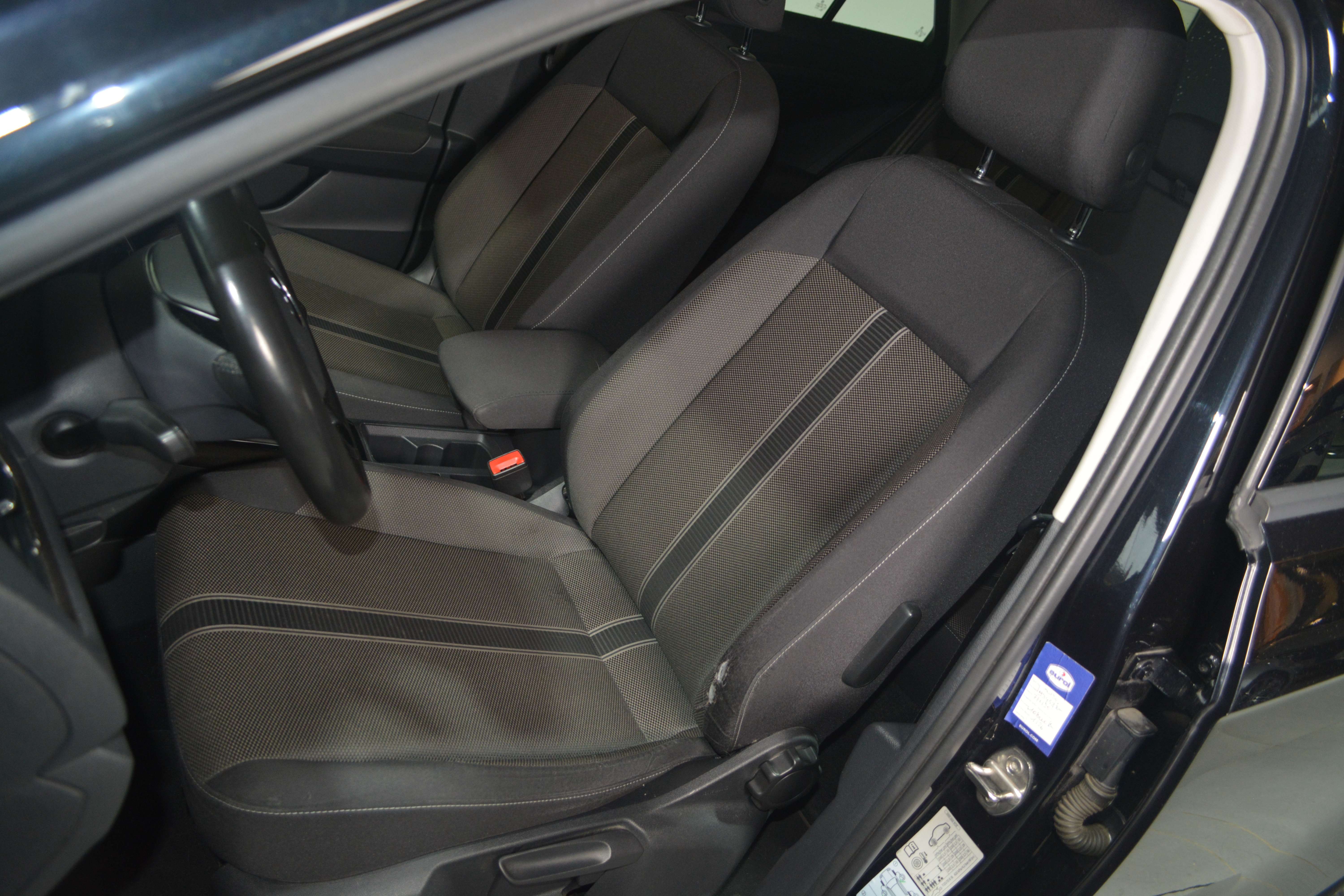 Volkswagen T-Roc T-Roc 1.0 TSI Style OPF / APPLE CAR-PLAY / TOPSTAAT