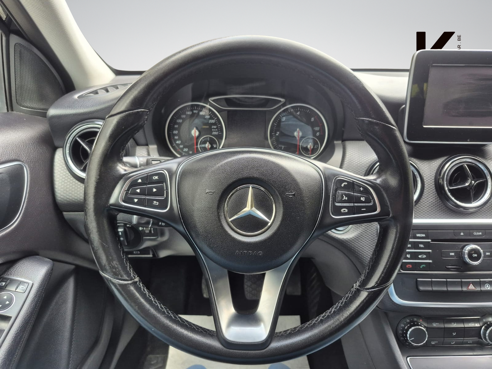 Mercedes-Benz A 180 d Sensation - Premium Accessible et Faible Consommation - Garantie 12 Mois avec Entretien Effectué - Zone LEZ Ok