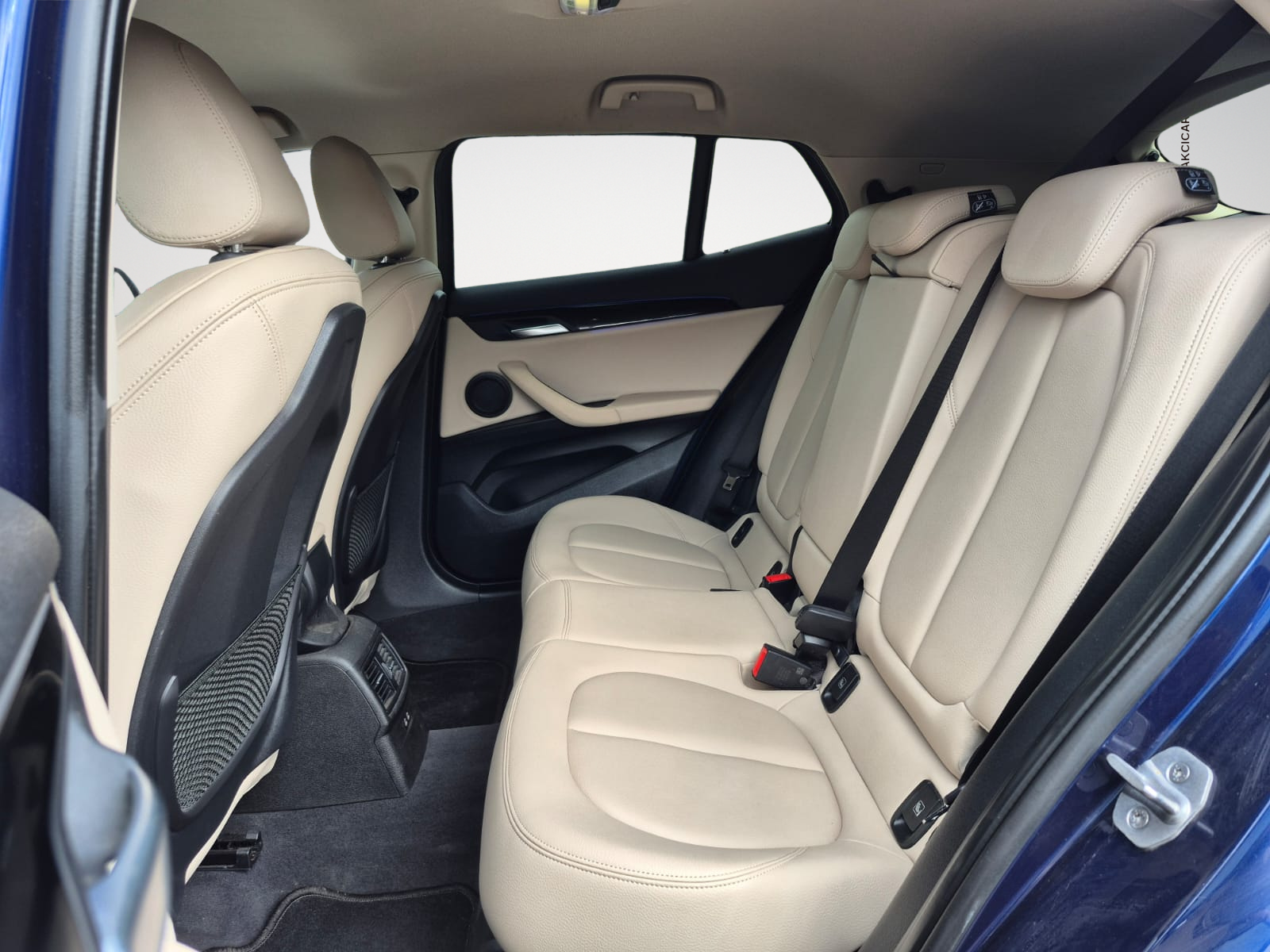 BMW X2 1.5 dA sDrive16 - SUV Premium Accessible - Garantie 12 Mois avec Entretien effectué - Disponible rapidement