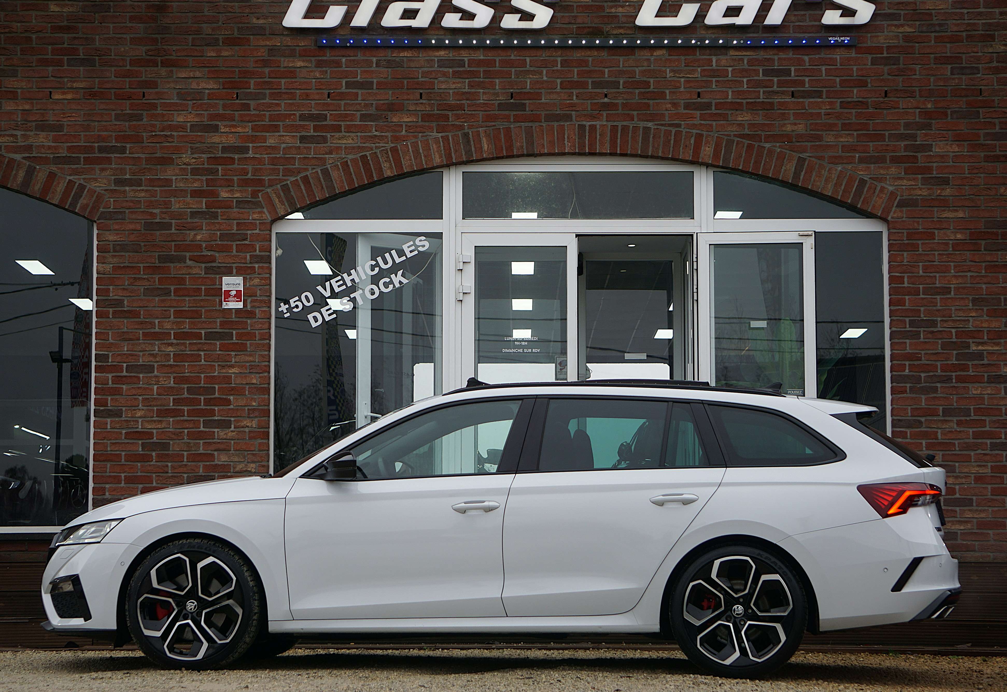 Skoda Octavia SW RS 2.0 TFSI 245CV COCKPIT DSG PANO CAM CARNET