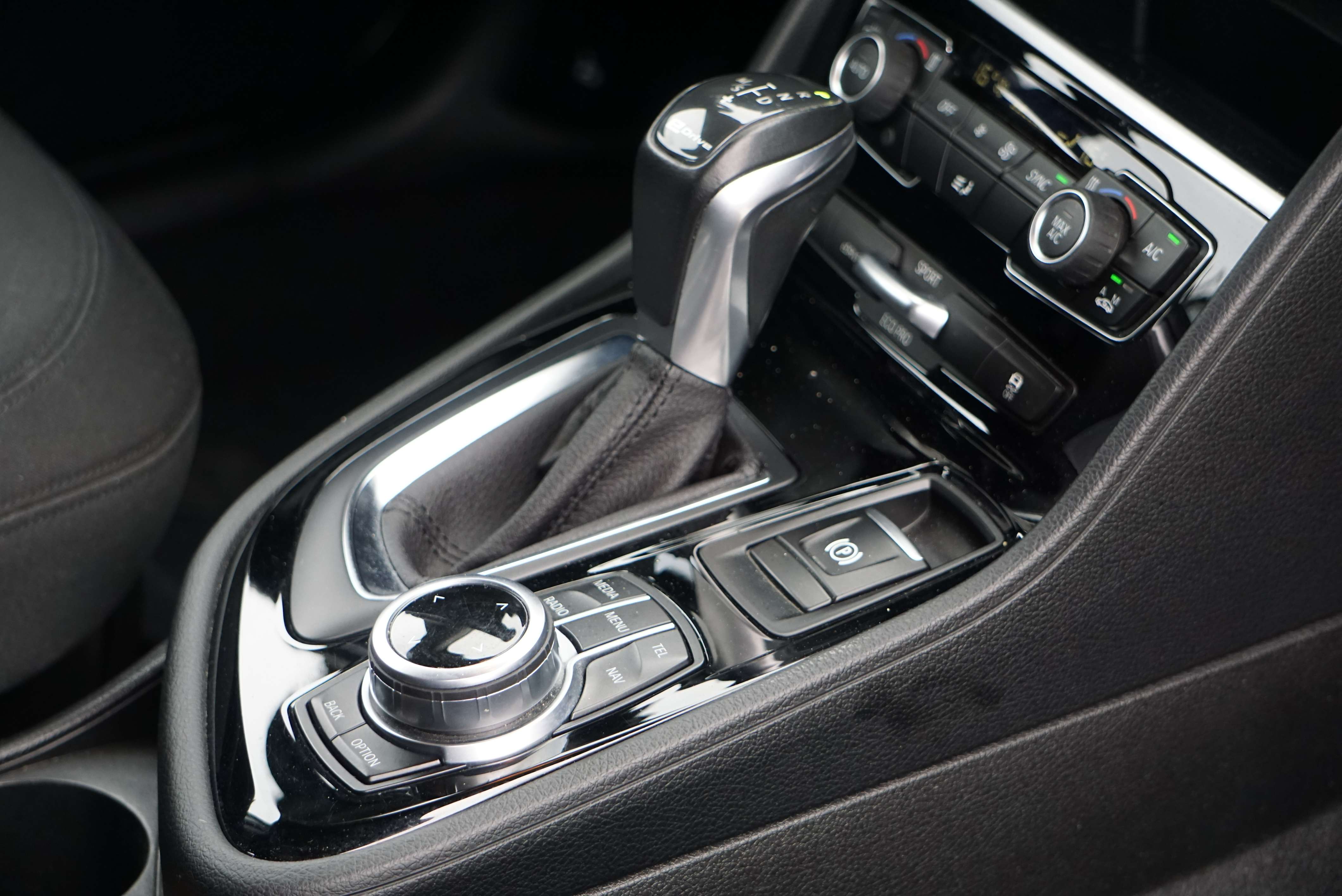 BMW 225 Active Tourer ELEC+ESS BOITE-AUTO NAVI-CAM CRUISE