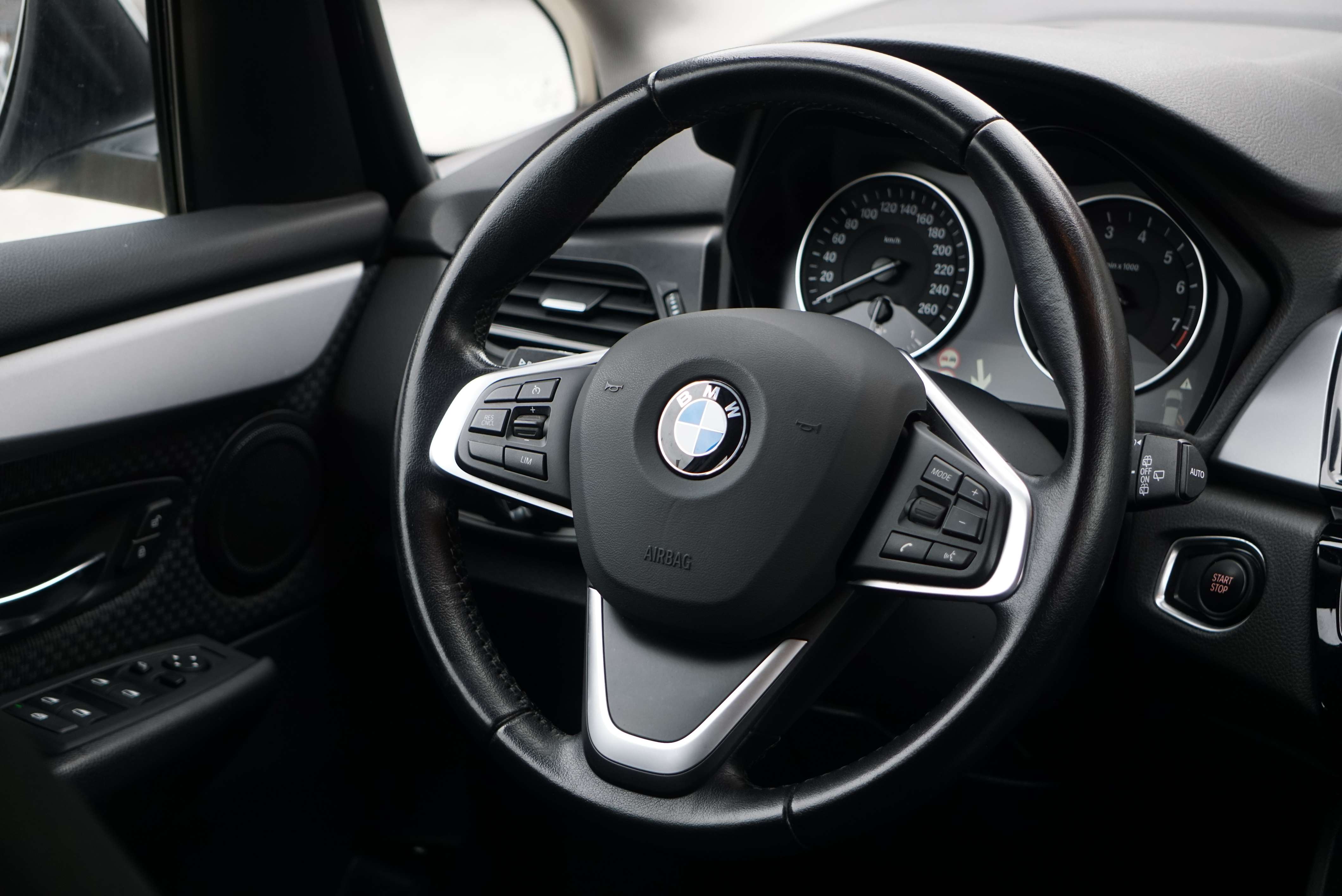 BMW 225 Active Tourer ELEC+ESS BOITE-AUTO NAVI-CAM CRUISE
