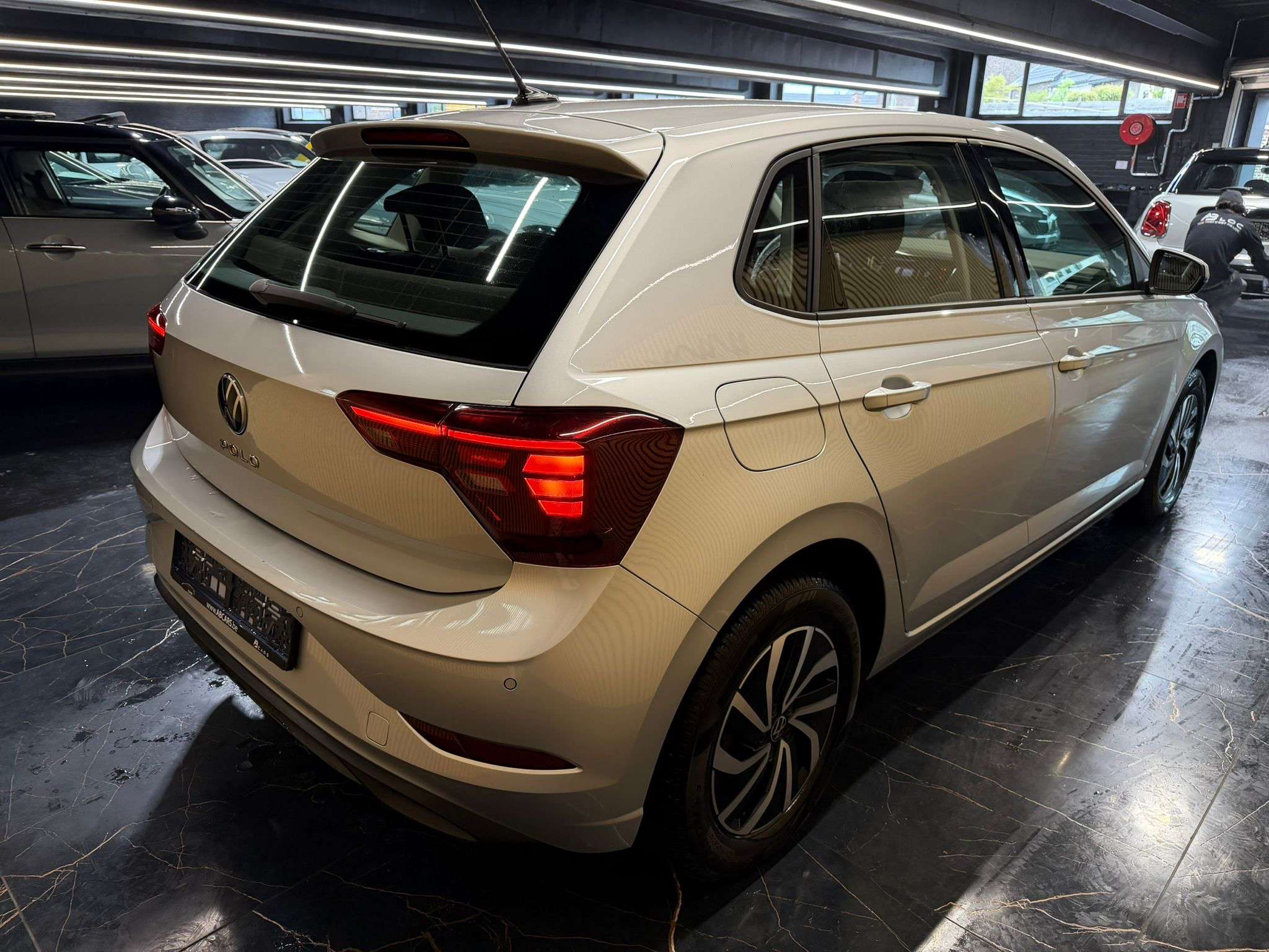 Volkswagen Polo 1.0 TSi Highline * COCKPIT - SPORT * GARANTIE 12 MOIS *