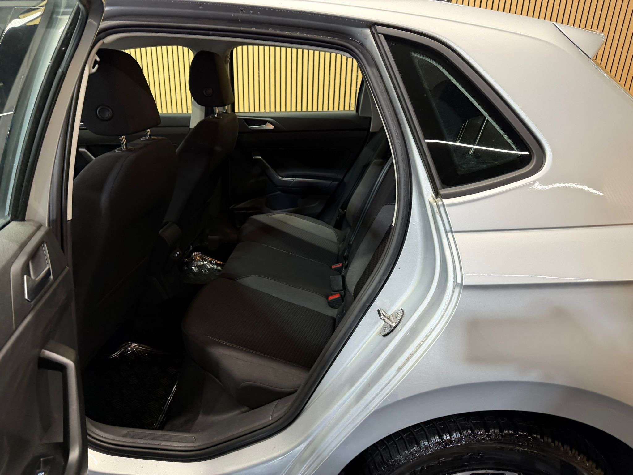 Volkswagen Polo 1.0 TSi Highline * COCKPIT - SPORT * GARANTIE 12 MOIS *