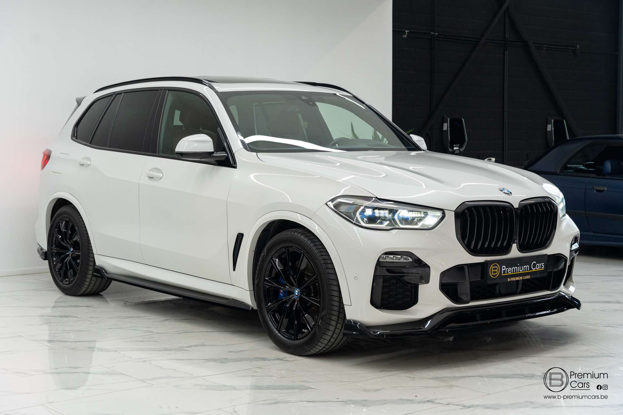BMW X5 45e Xdrive! M-Performance bodykit! Full options! Laser, HUD, Pano, Acc!