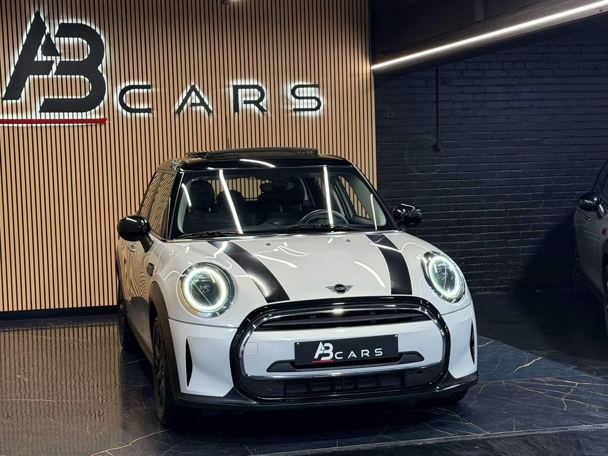 MINI Cooper 1.5 Cooper * SPORT * GARANTIE 12 MOIS * FACELIFT *