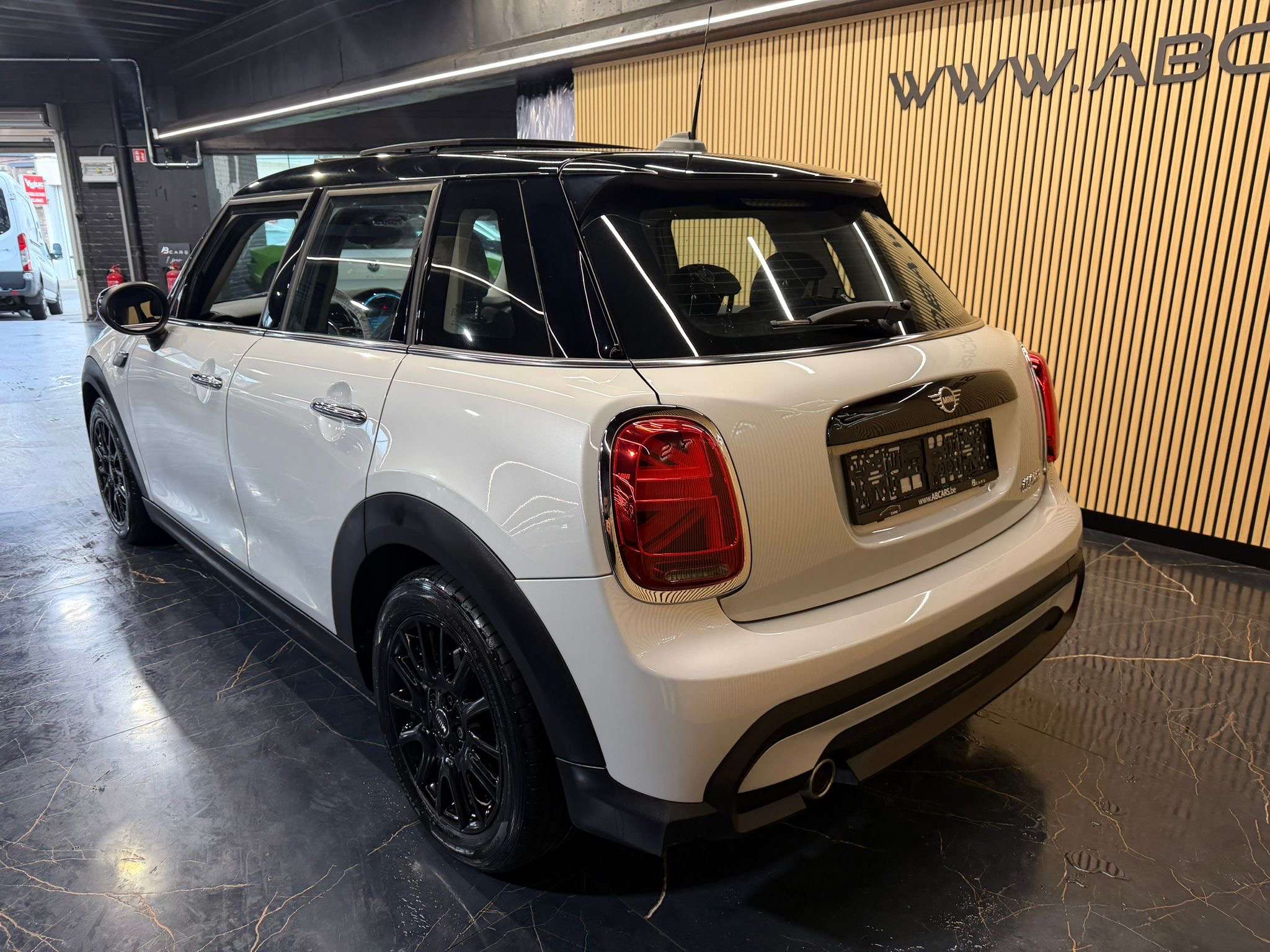 MINI Cooper 1.5 Cooper * SPORT * GARANTIE 12 MOIS * FACELIFT *