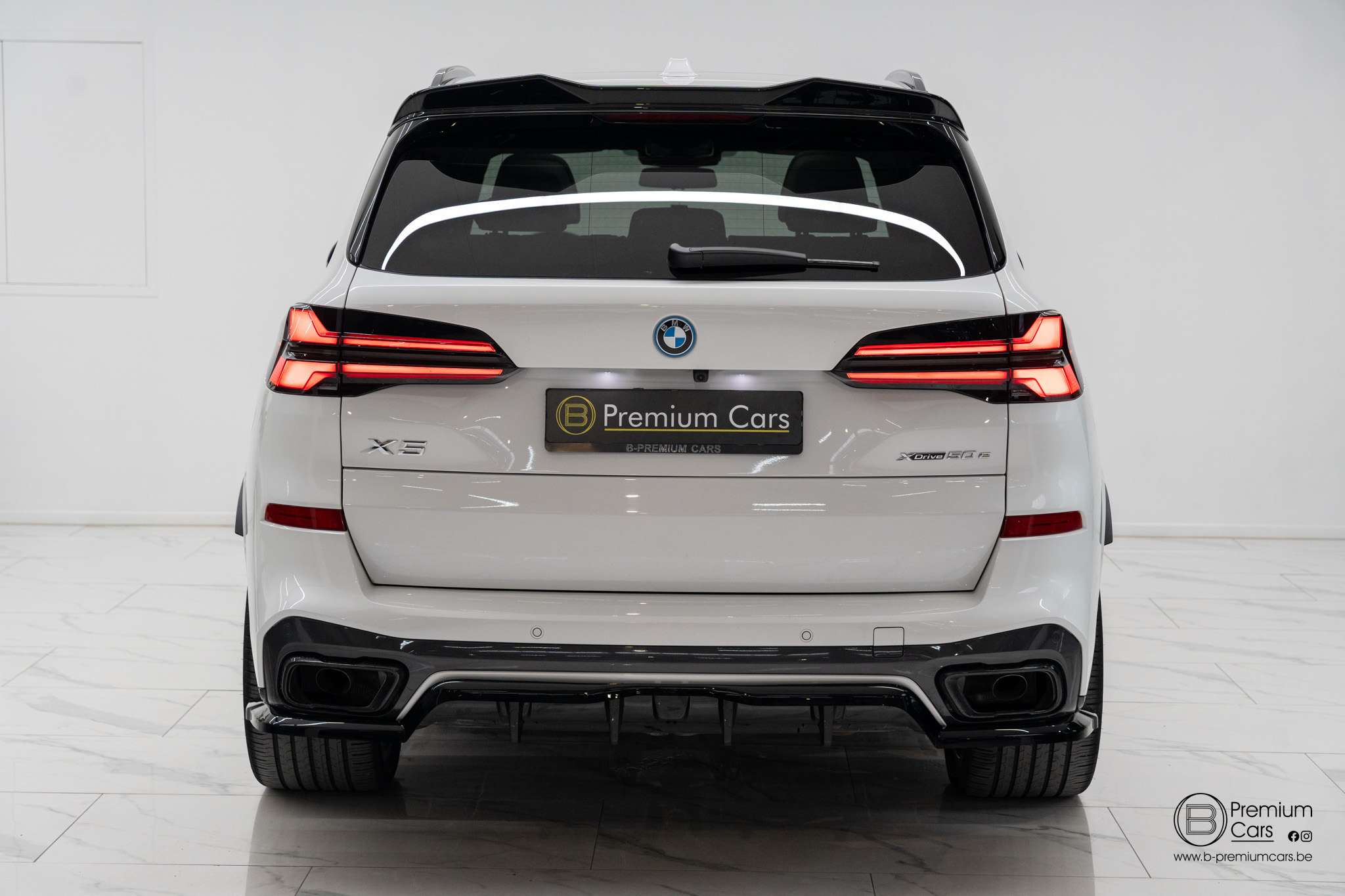 BMW X5 xDrive50e hybrid M-Performance bodykit! Pano, H&K, Acc, Hud!