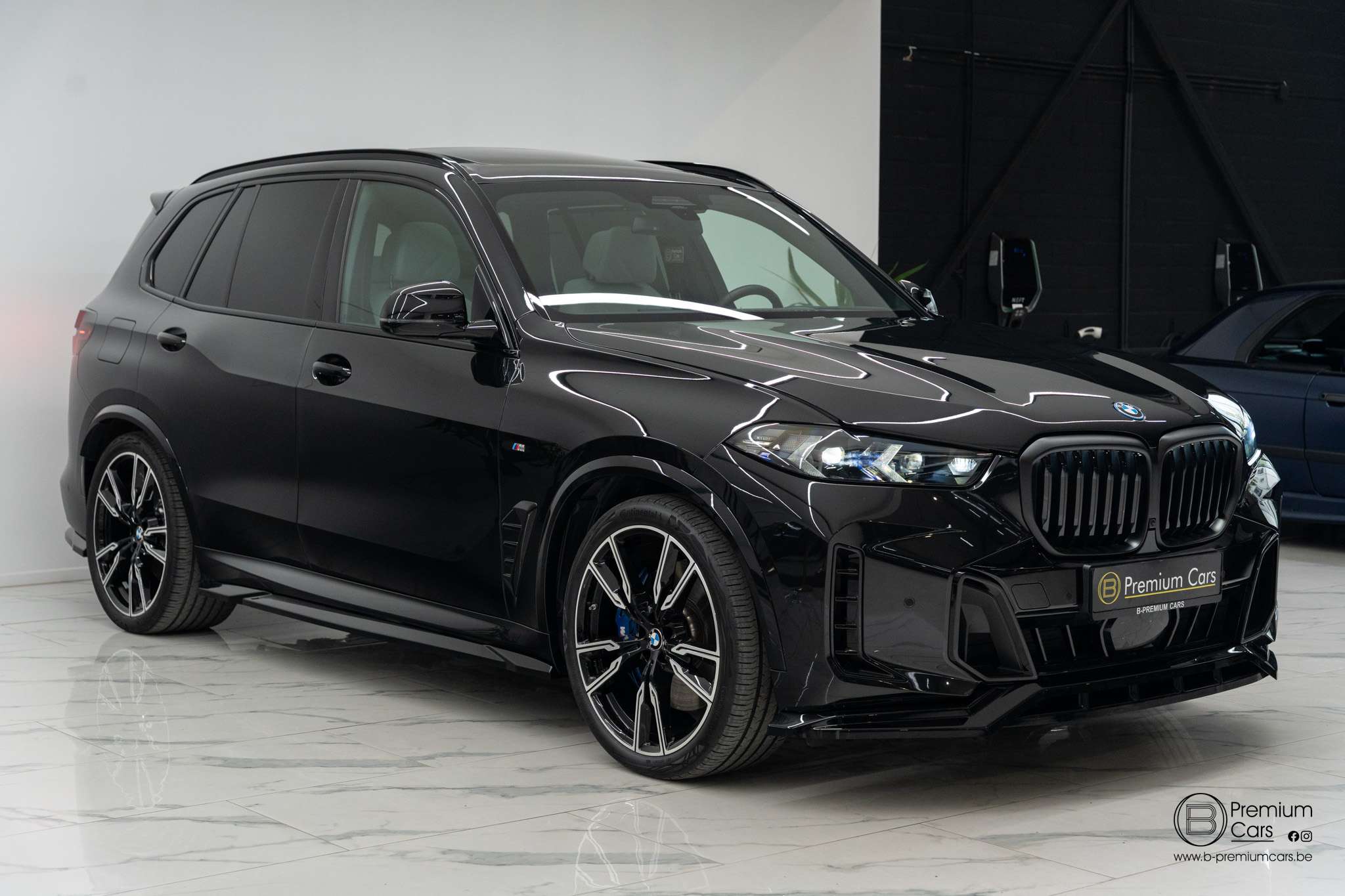 BMW X5 xDrive50e hybrid M-Performance bodykit! Pano, H&K, Acc, Hud!