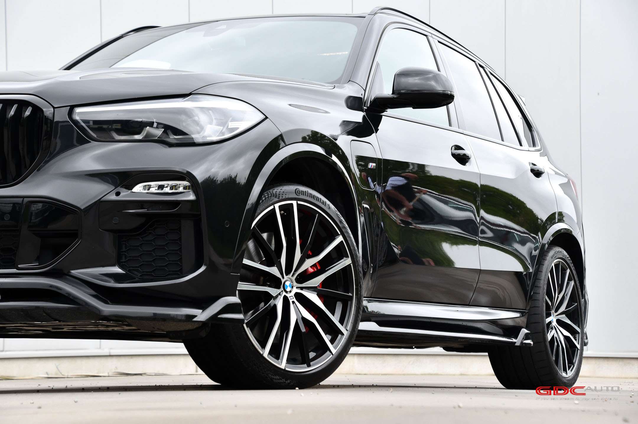 BMW X5 45e l  Maxton Design Pack l