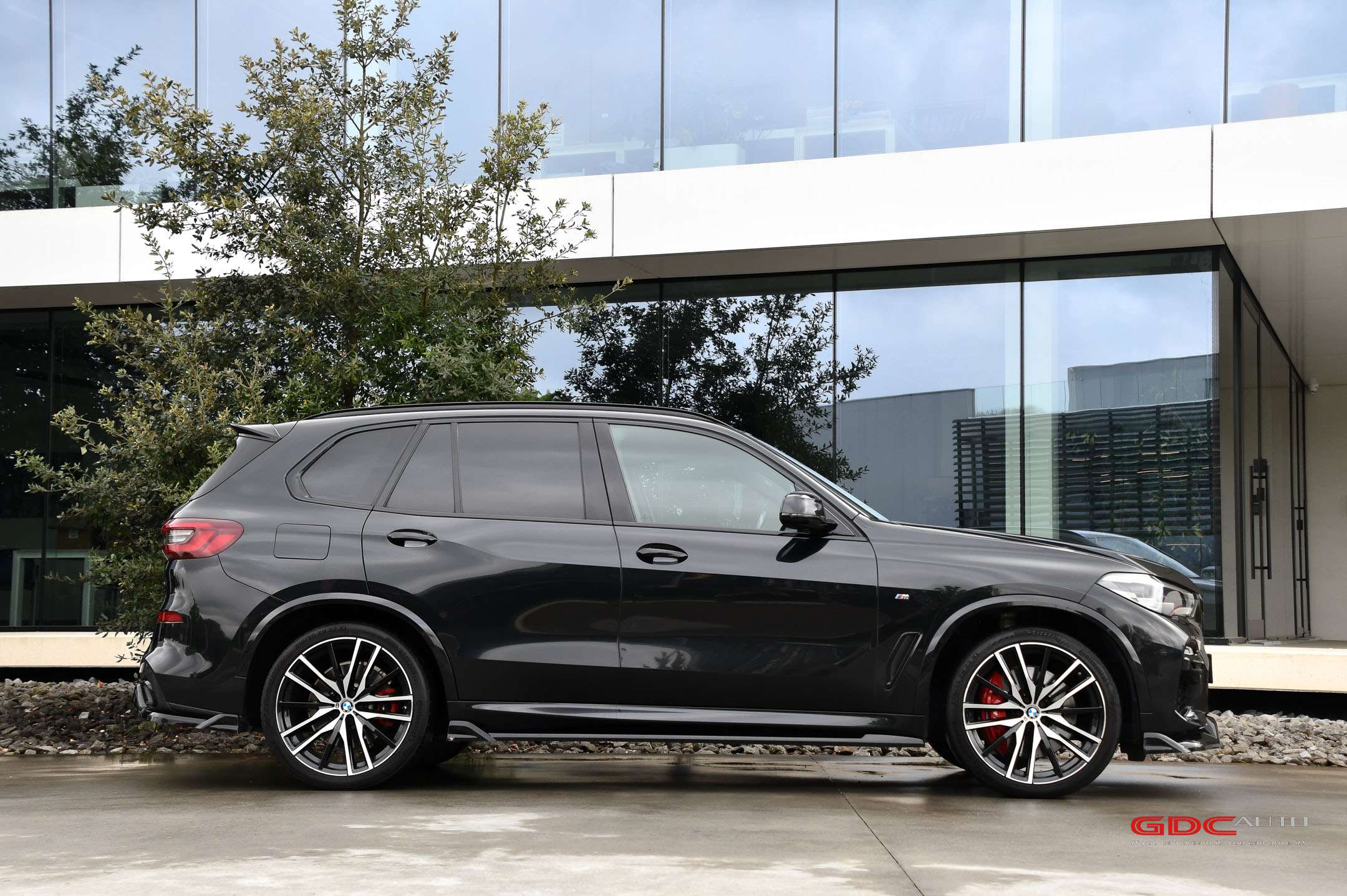 BMW X5 45e l  Maxton Design Pack l