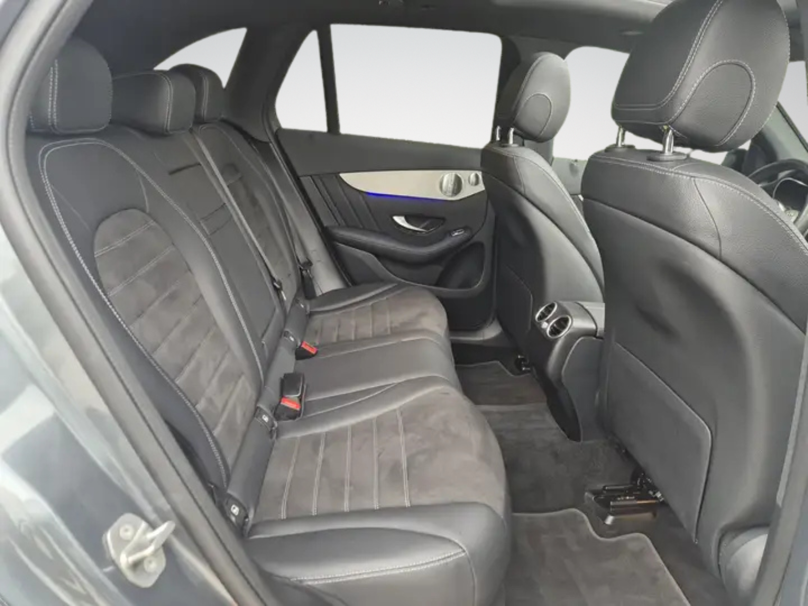 Mercedes-Benz GLC 200 PACK AMG/CARPLAY//GPS/CAMERA/GARANTIE 12MOIS