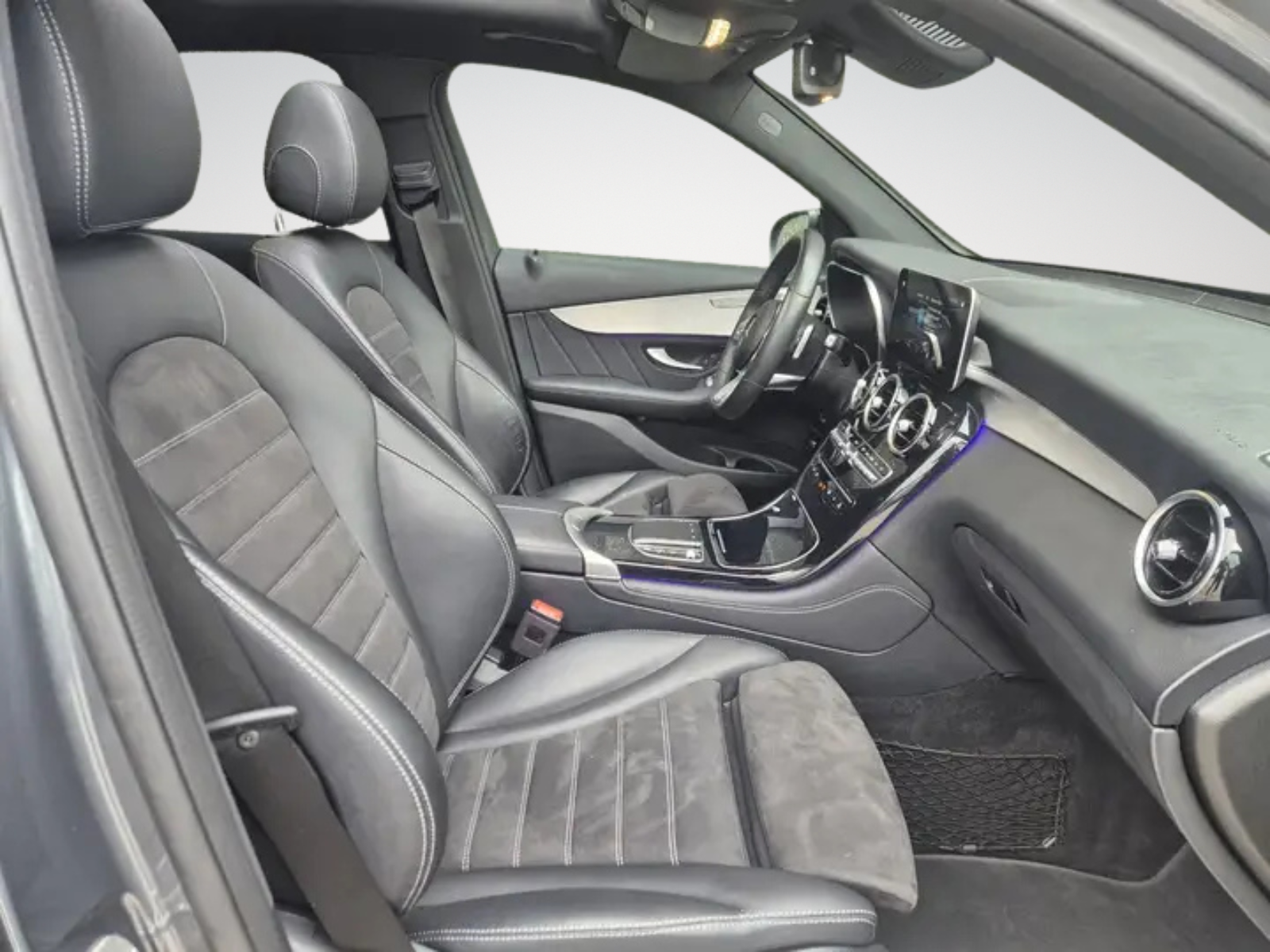 Mercedes-Benz GLC 200 PACK AMG/CARPLAY//GPS/CAMERA/GARANTIE 12MOIS