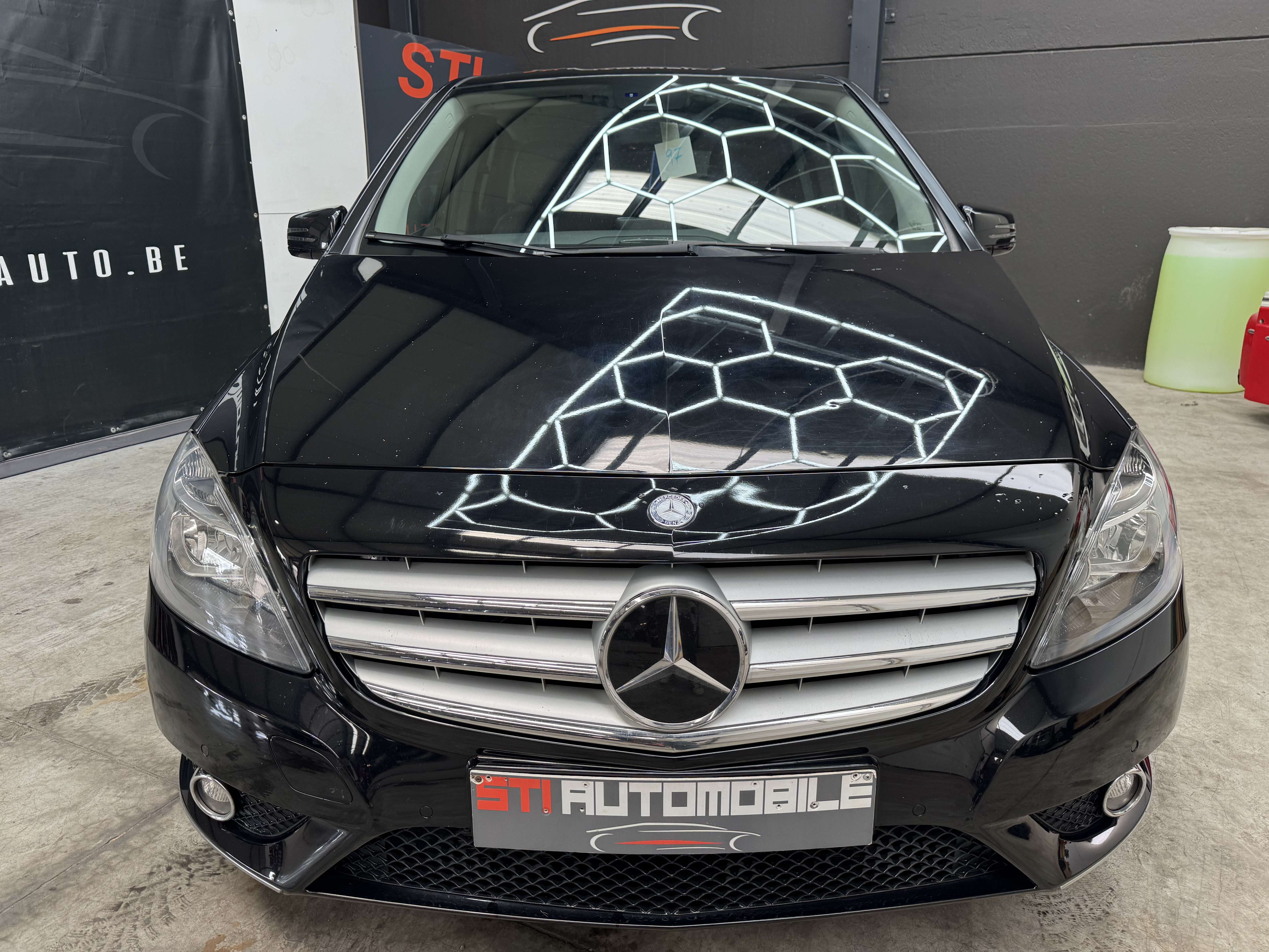 Mercedes-Benz B 180 ** GARANTIE 12 MOIS **