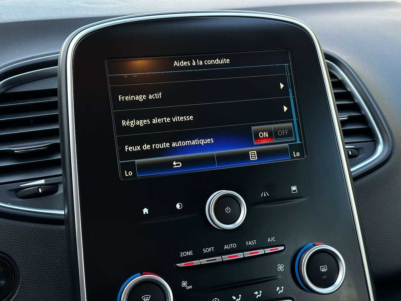 Renault Scenic 1.5 dCi Energy Zen LED/GPS/SENSOR/CLIM/AVERTISSEUR DE VOIE
