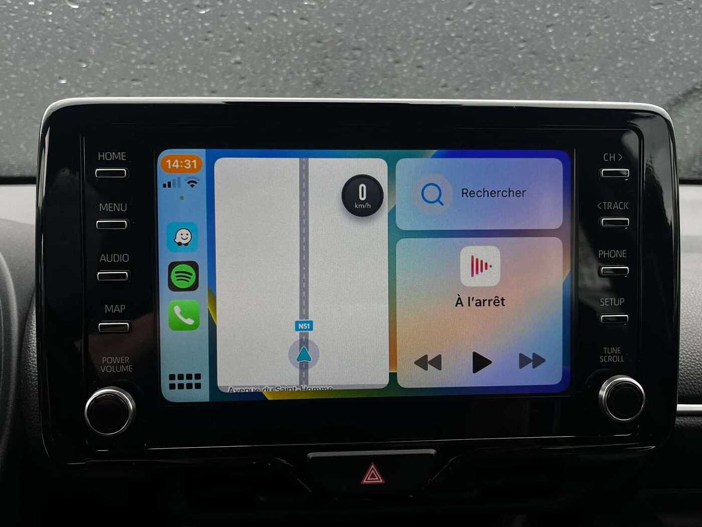 Toyota Yaris 1.5i Dual VVT-iE Dynamic EURO 6D! LED/CARPLAY/CAMERA/ADAPTIVE CRUISE/LANE ASSIST