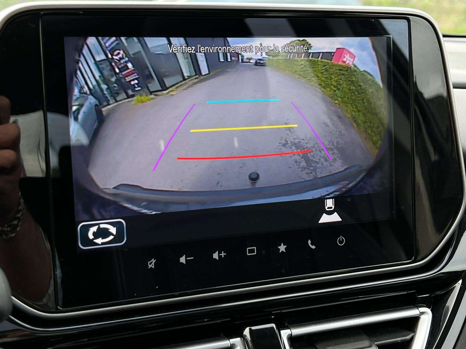 Suzuki SX4 S-Cross MHEV GLX NAVI/KEYLESS/PANO/CAMERA/LED/CARPLAY/FULL