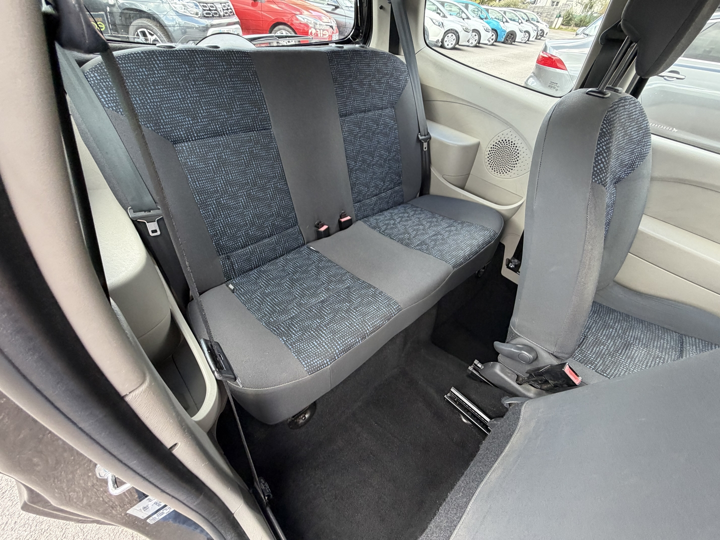 Renault TWINGO II 1.2 LEV 16V 75CH AUTHENTIQUE
