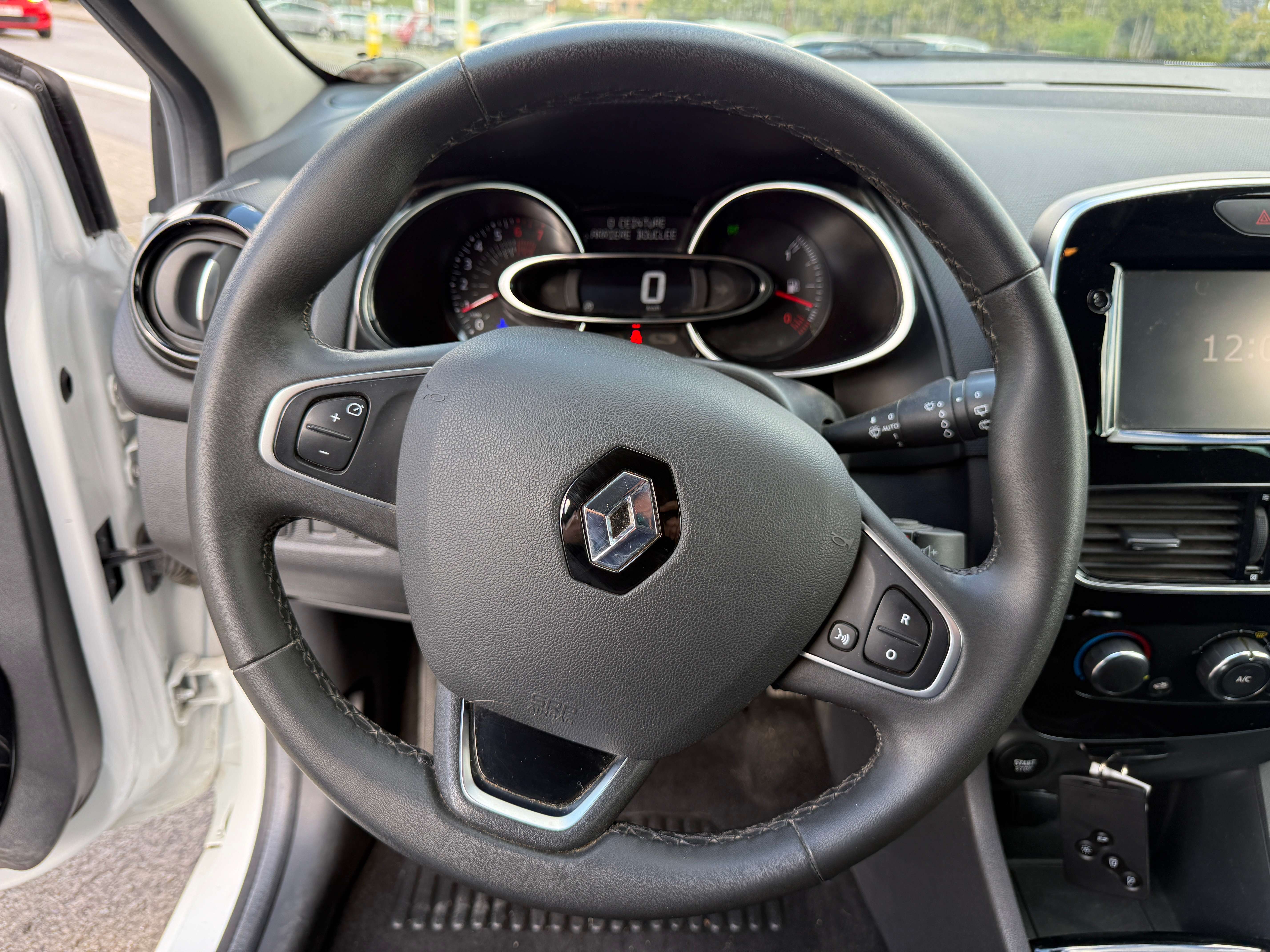 Renault Clio Clio 0.9 TCe Intens (EU6c)