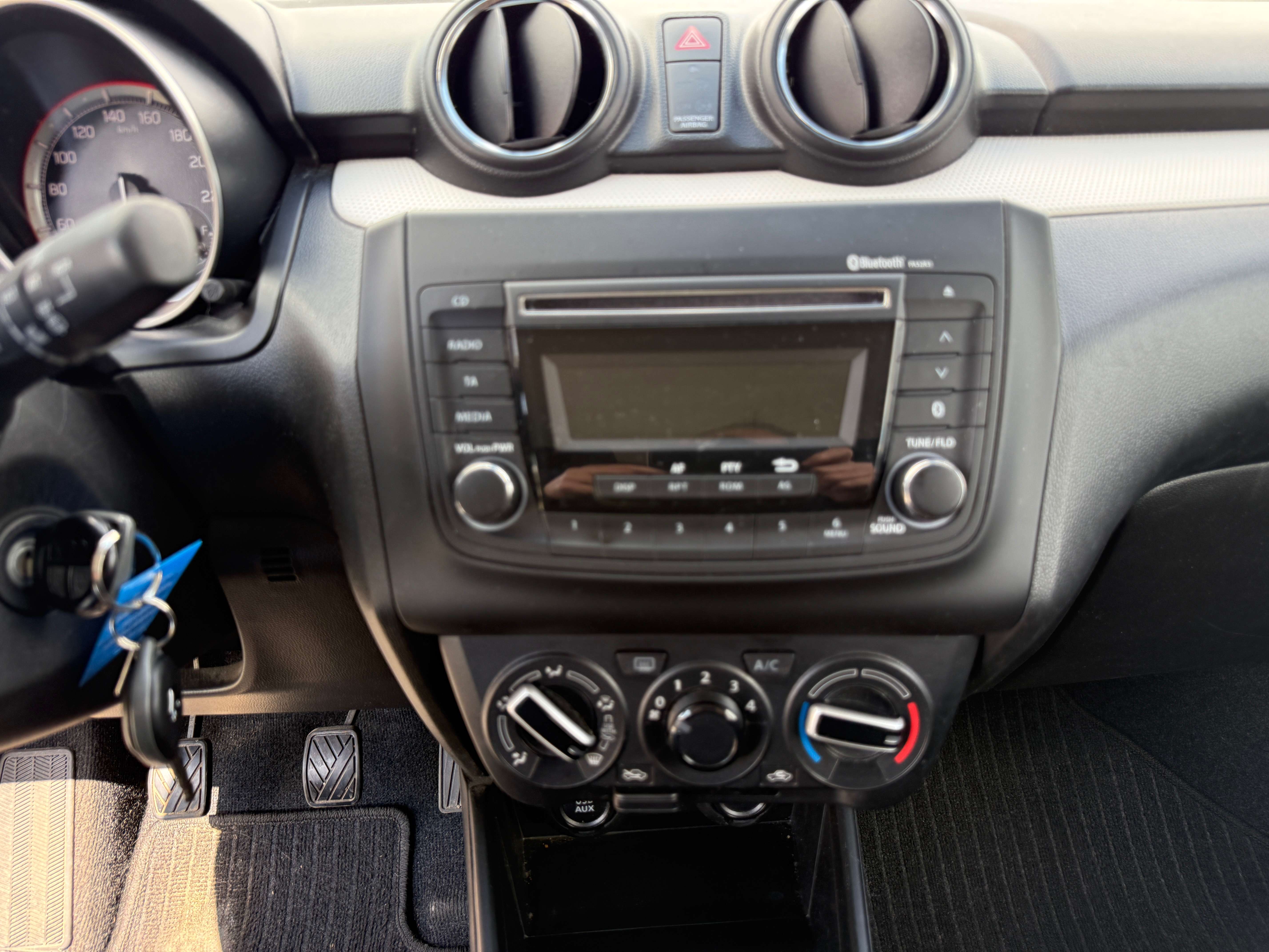 Suzuki Swift 1.2 Swift Dualjet hybride Confort
