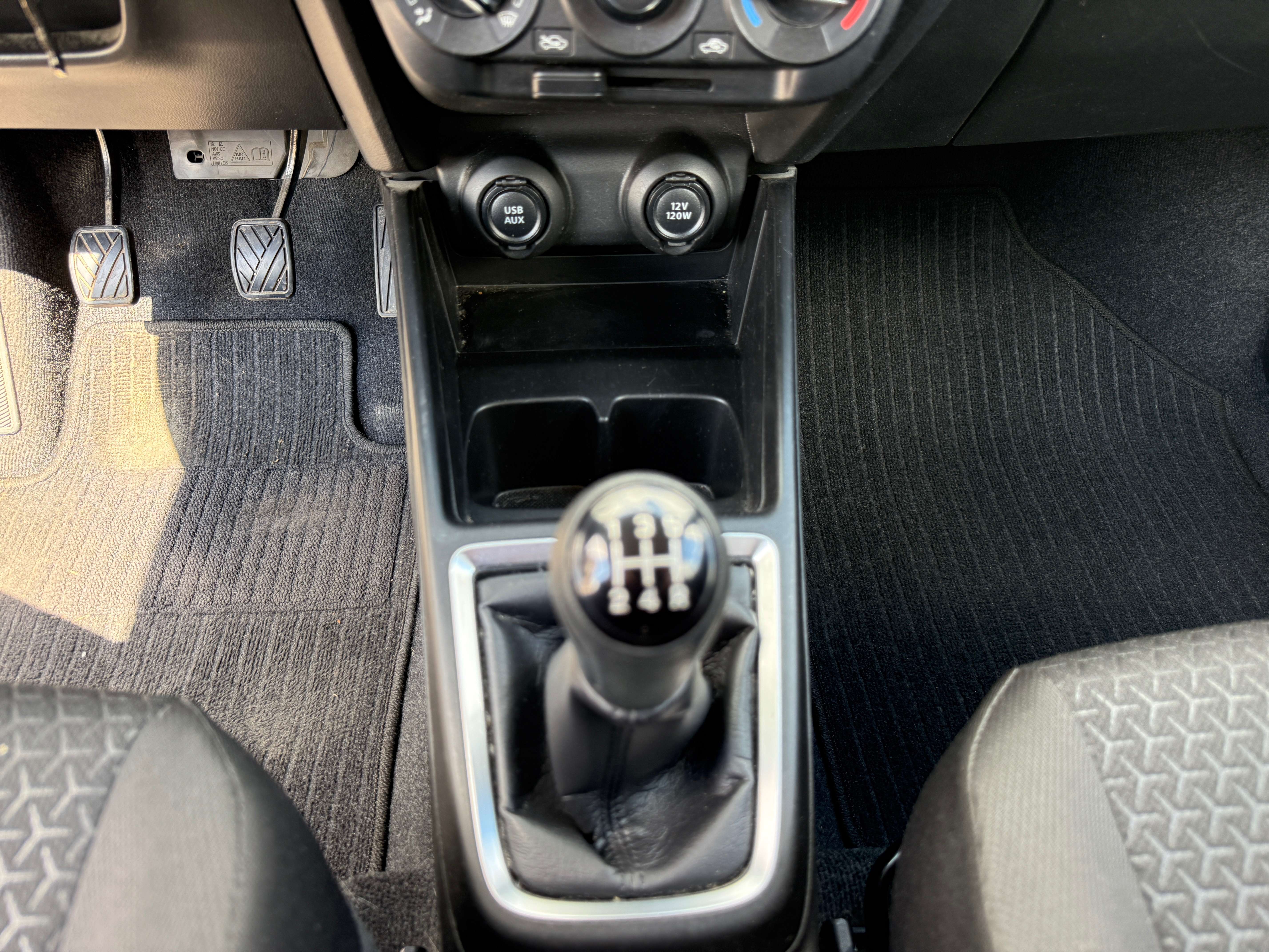Suzuki Swift 1.2 Swift Dualjet hybride Confort