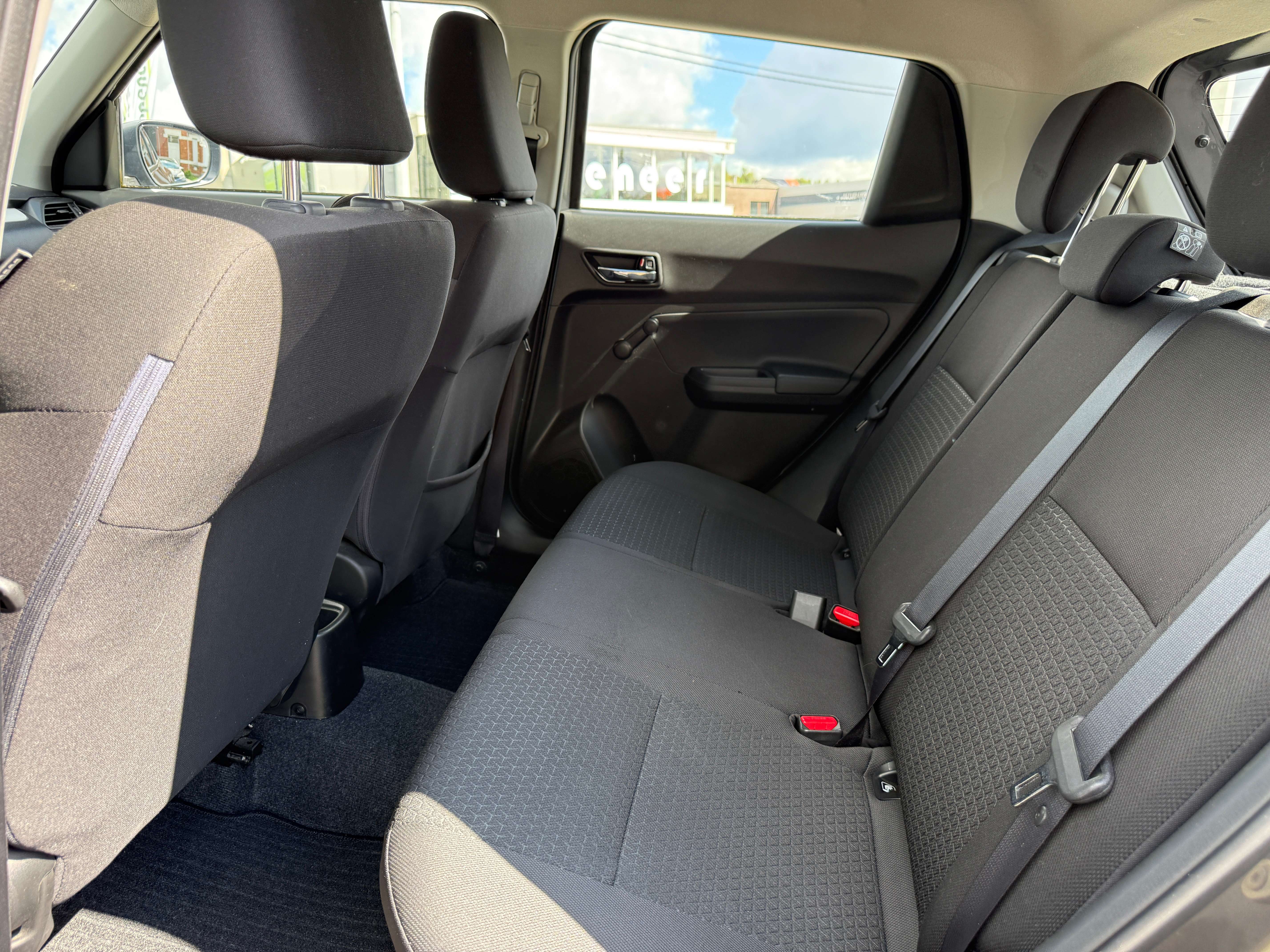 Suzuki Swift 1.2 Swift Dualjet hybride Confort