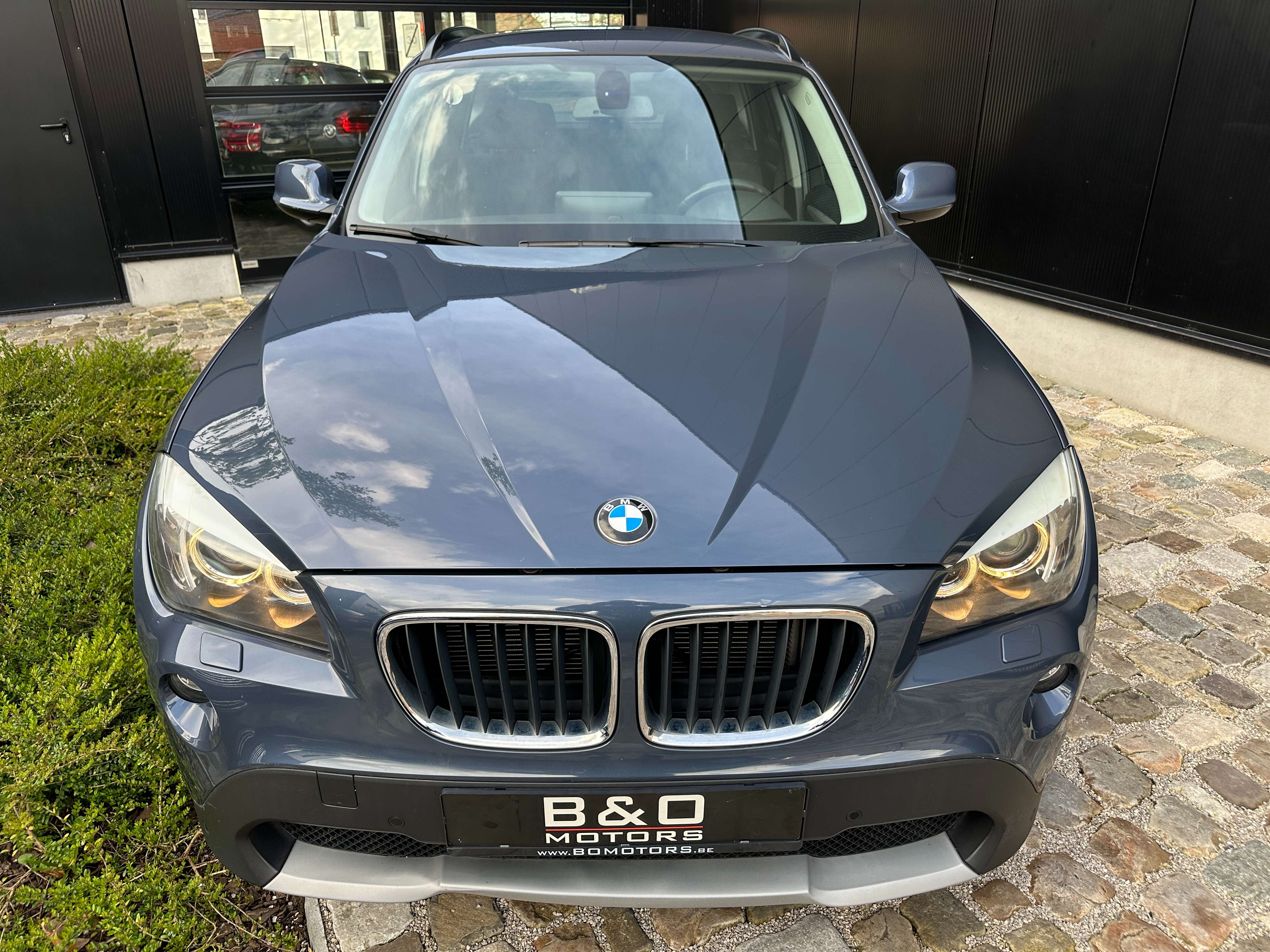 BMW X1 X1 2.0iA sDrive18 Apple carplay/Navi/XENON/PDV v+a/Garantie