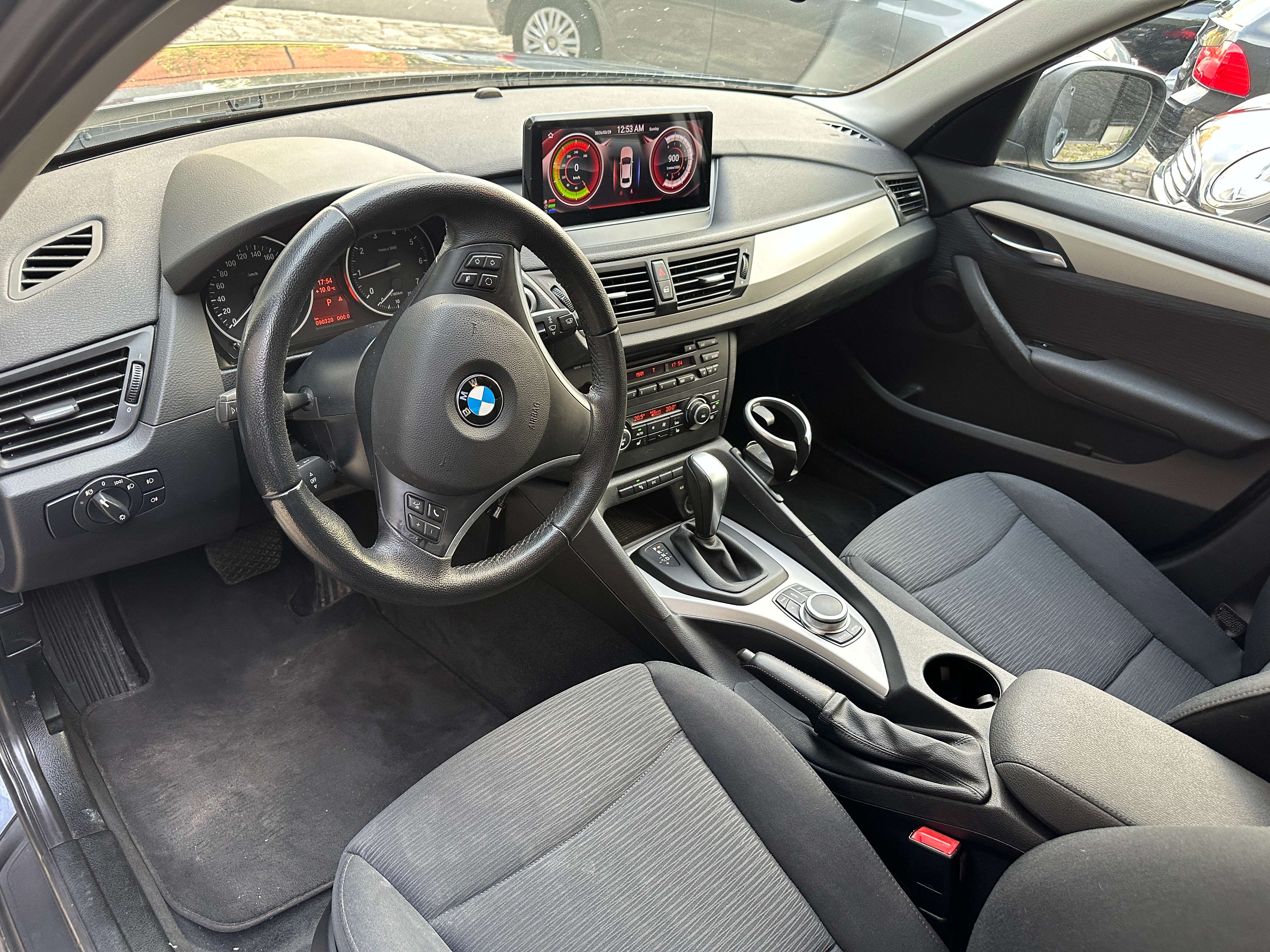 BMW X1 X1 2.0iA sDrive18 Apple carplay/Navi/XENON/PDV v+a/Garantie