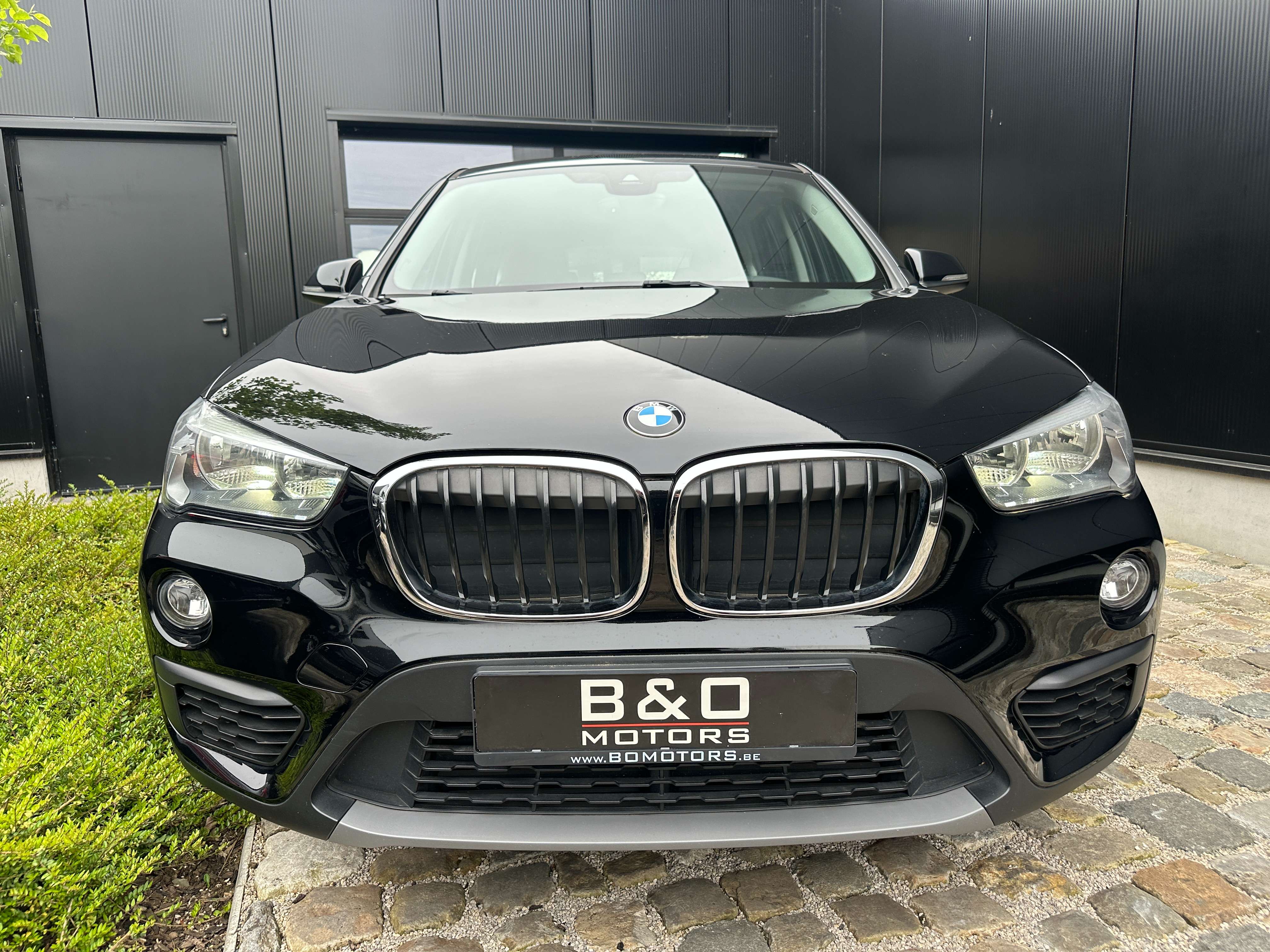 BMW X1 X1 1.5i sDrive18 EU6d  /GPS/verw stoel/PDC/elektr koffer/GARANTIE