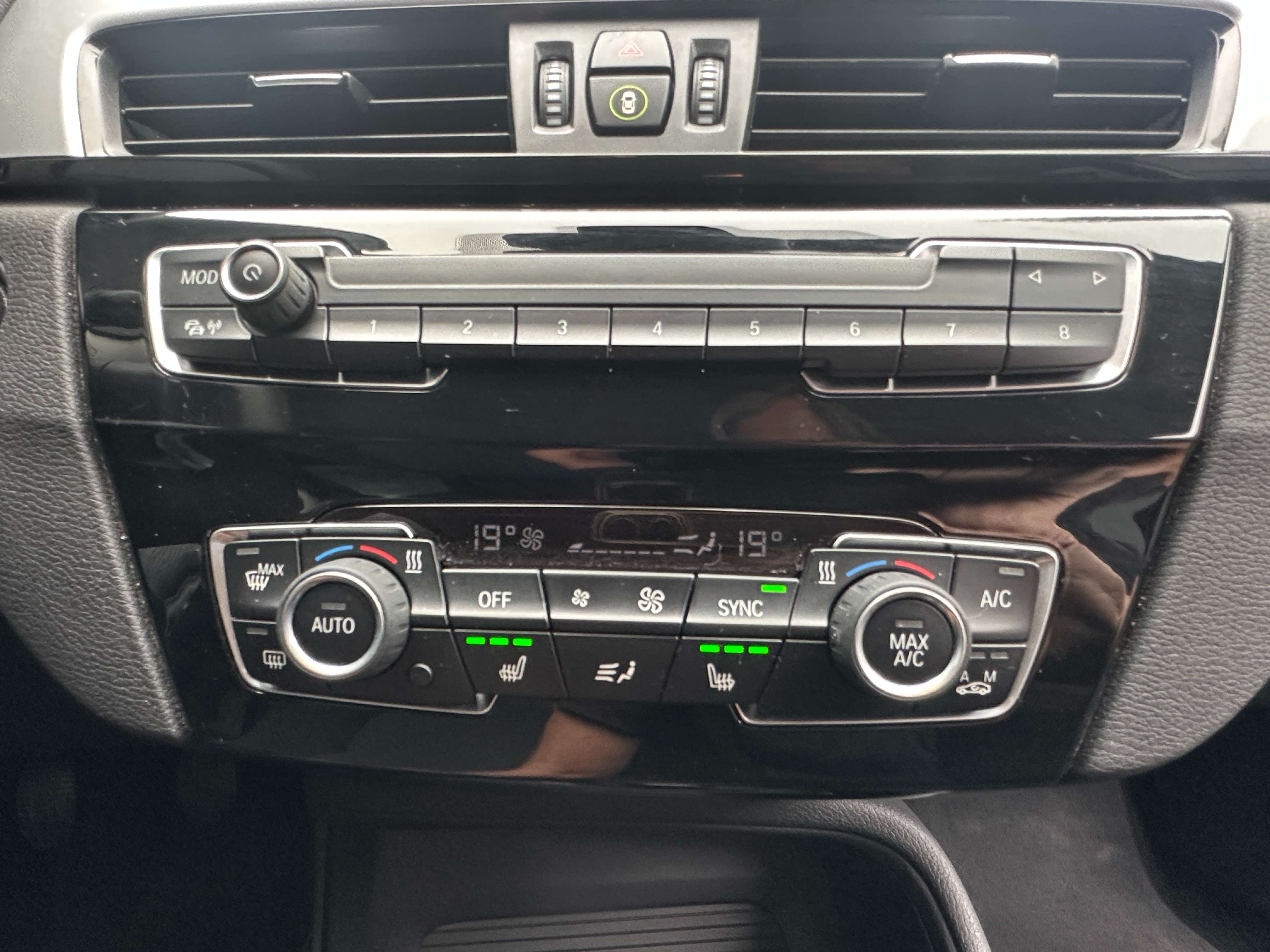 BMW X1 X1 1.5i sDrive18 EU6d  /GPS/verw stoel/PDC/elektr koffer/GARANTIE