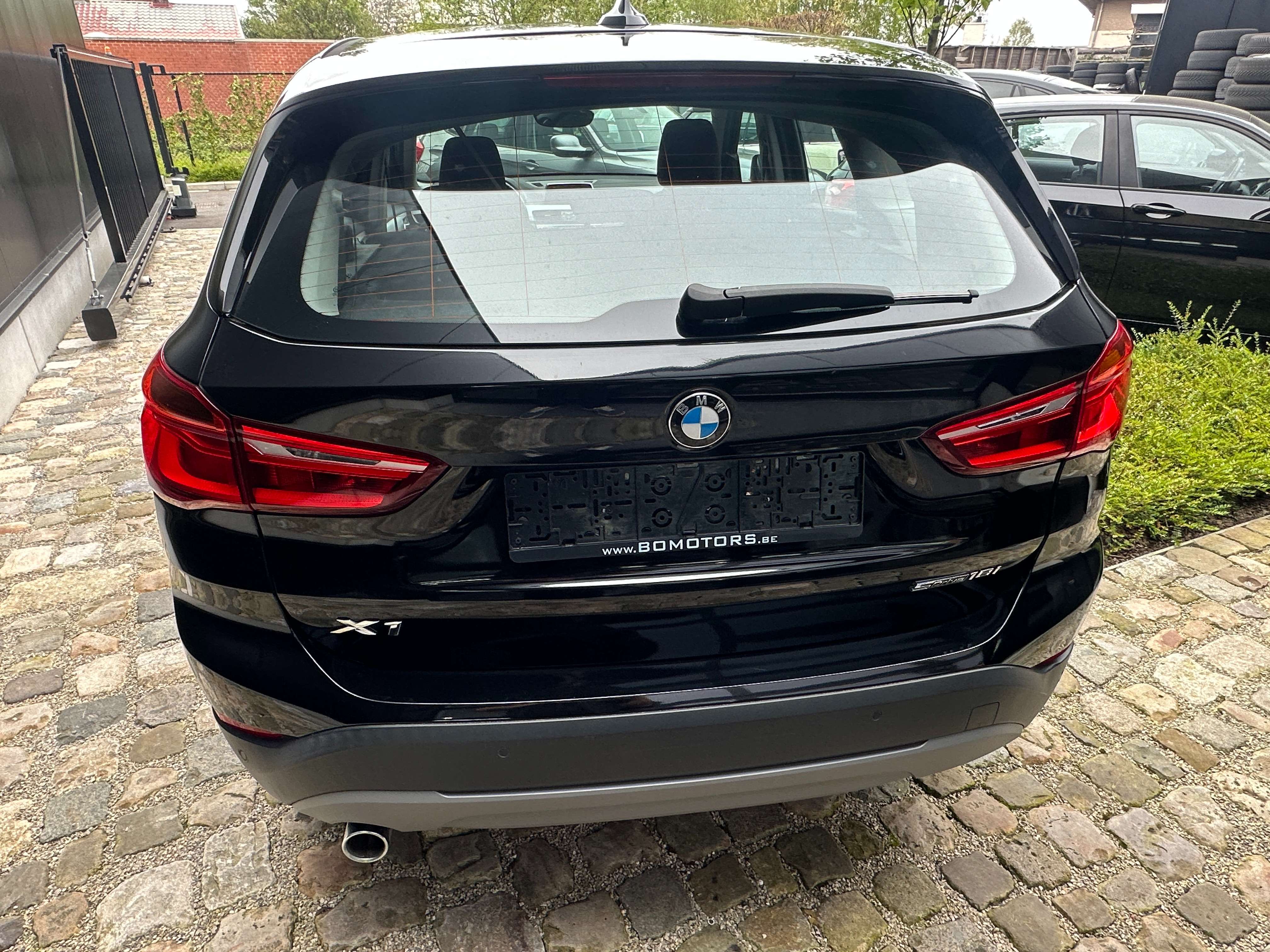 BMW X1 X1 1.5i sDrive18 EU6d  /GPS/verw stoel/PDC/elektr koffer/GARANTIE