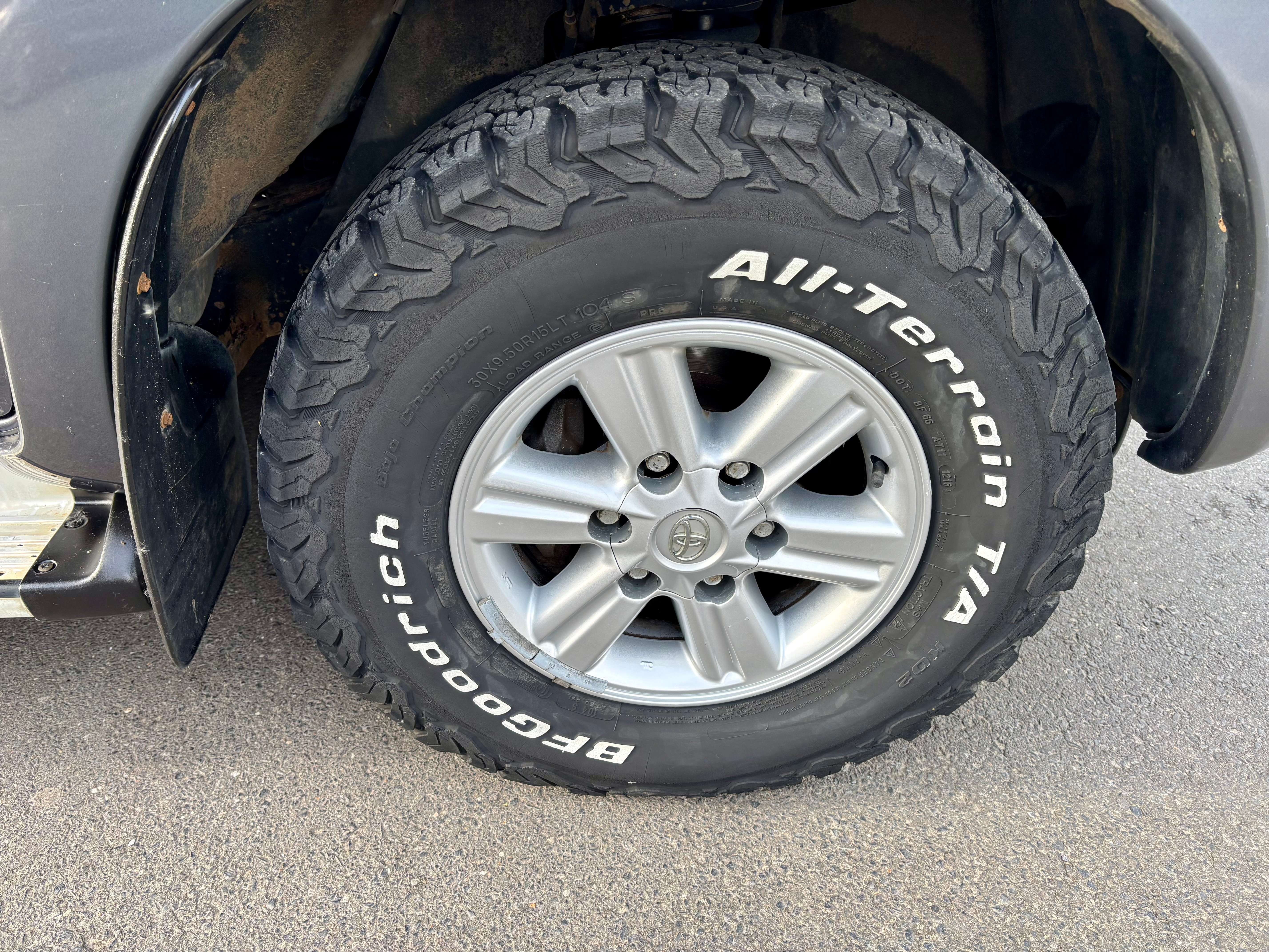 Toyota Hilux 2.5 D-4D 144 SRX " gps " attache rem " car-pass