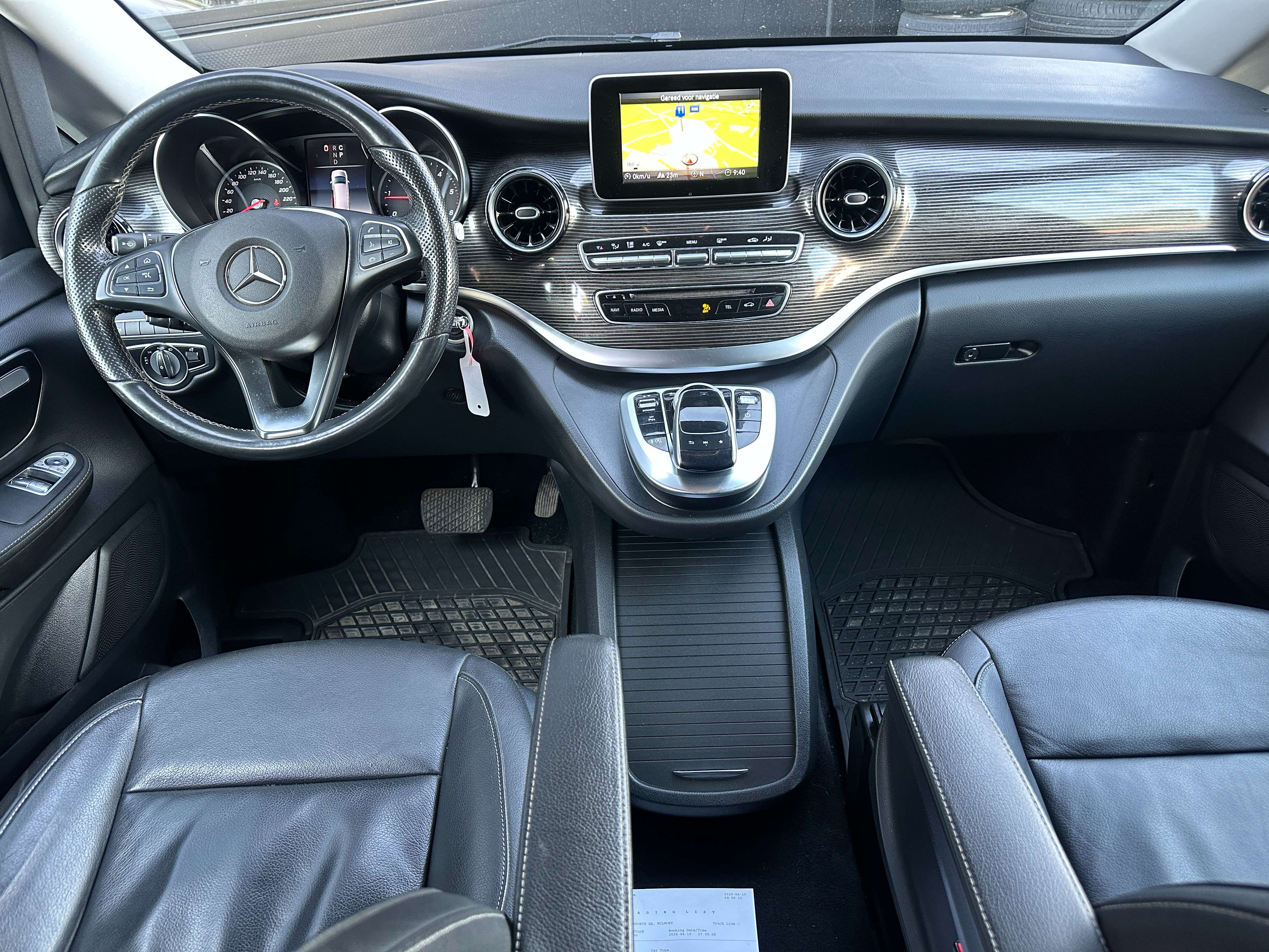 Mercedes-Benz V 300 V 300d L2 Avantgarde Lichte Vracht 5pl/LEDER/ Geen BIV en 135 TAX/Trekh 2500kg/