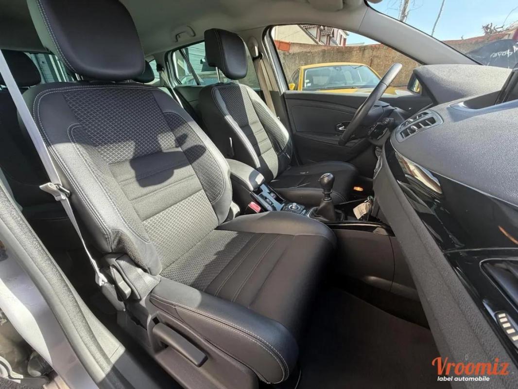 Renault Megane ESTATE 1.6 DCI 130 ENERGY BOSE