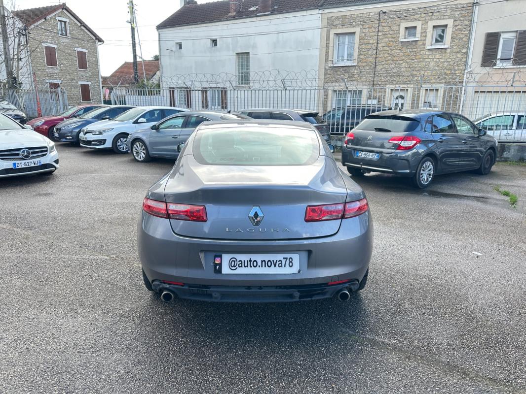 Renault Laguna 2.0 dCi 150 eco2 Energy Black Edition