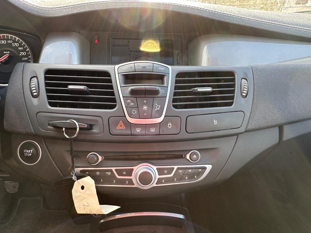 Renault Laguna 2.0 dCi 150 eco2 Energy Black Edition
