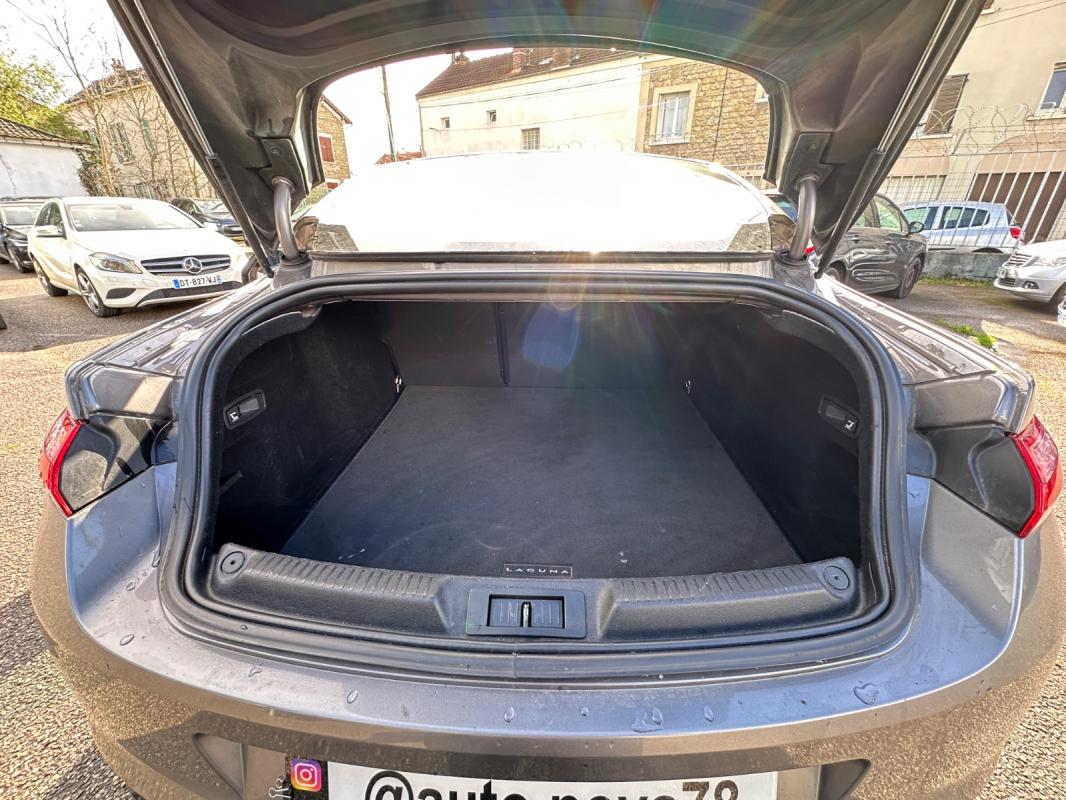 Renault Laguna 2.0 dCi 150 eco2 Energy Black Edition