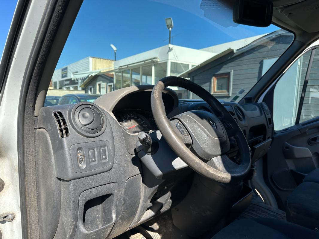 Renault Master FOURGON GN L2H3 3.5t 2.3 dCi 135 ENERGY GRAND CONFORT