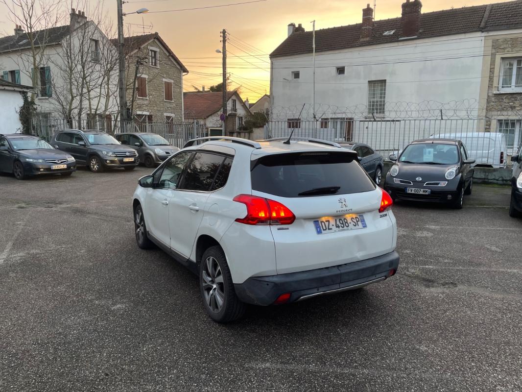 Peugeot 2008 1.2 PureTech 110ch SS EAT6 Féline Titane