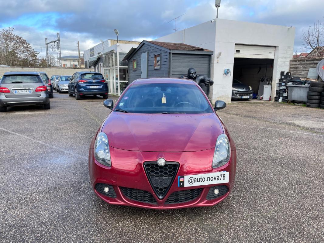 Alfa Romeo Giulietta 1750 TBI 235 ch Quadrifoglio Verde