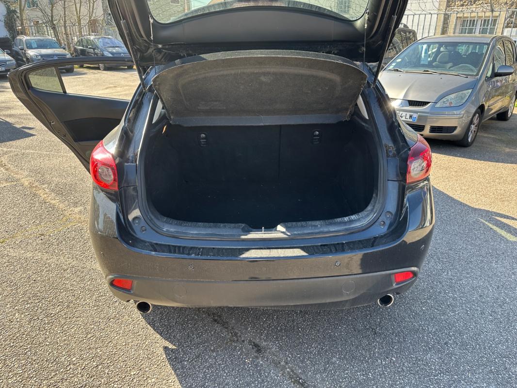 Mazda 3 2.2L SKYACTIV-D 150ch Elegance