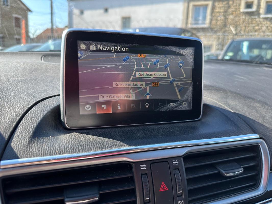 Mazda 3 2.2L SKYACTIV-D 150ch Elegance