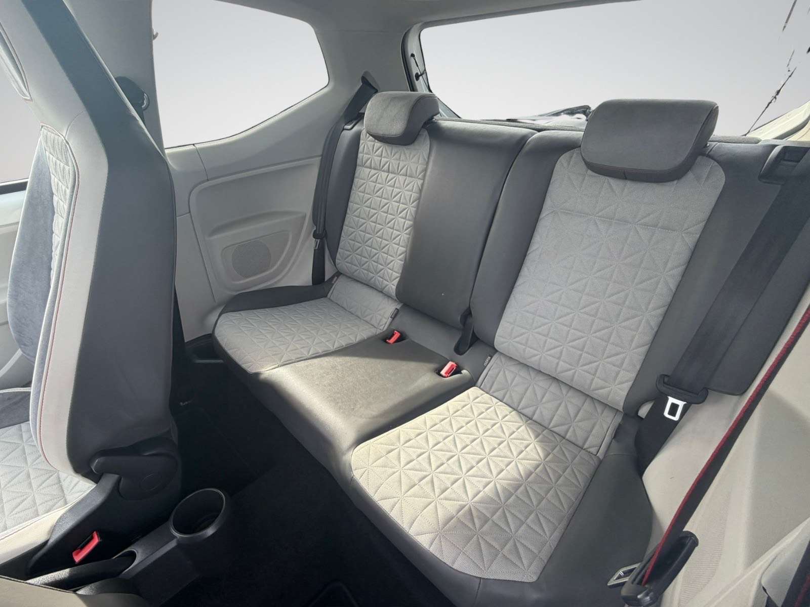 Volkswagen up! Up! 1.0i Beats / Clim / BT / Garantie 12 Mois