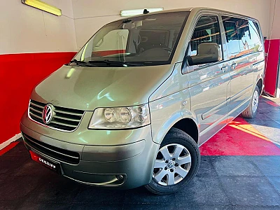 Volkswagen Multivan 2.5 TDI 174 FAP Confort Tiptronic (7pl)