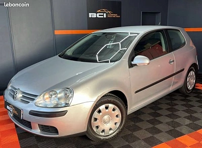 Volkswagen Golf V 1.4 16S TREND 3P