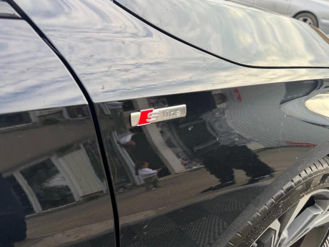 Audi A3 1.5 TFSI 150 PHEV S-LINE S-TRONIC BVA ENTRETIEN AUDI-1ERE MAIN-TOIT OUVRANT-CARPLAY