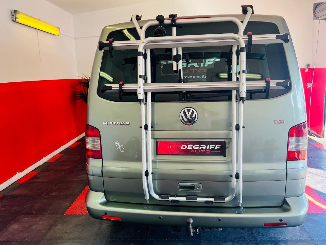 Volkswagen Multivan 2.5 TDI 174 FAP Confort Tiptronic (7pl)