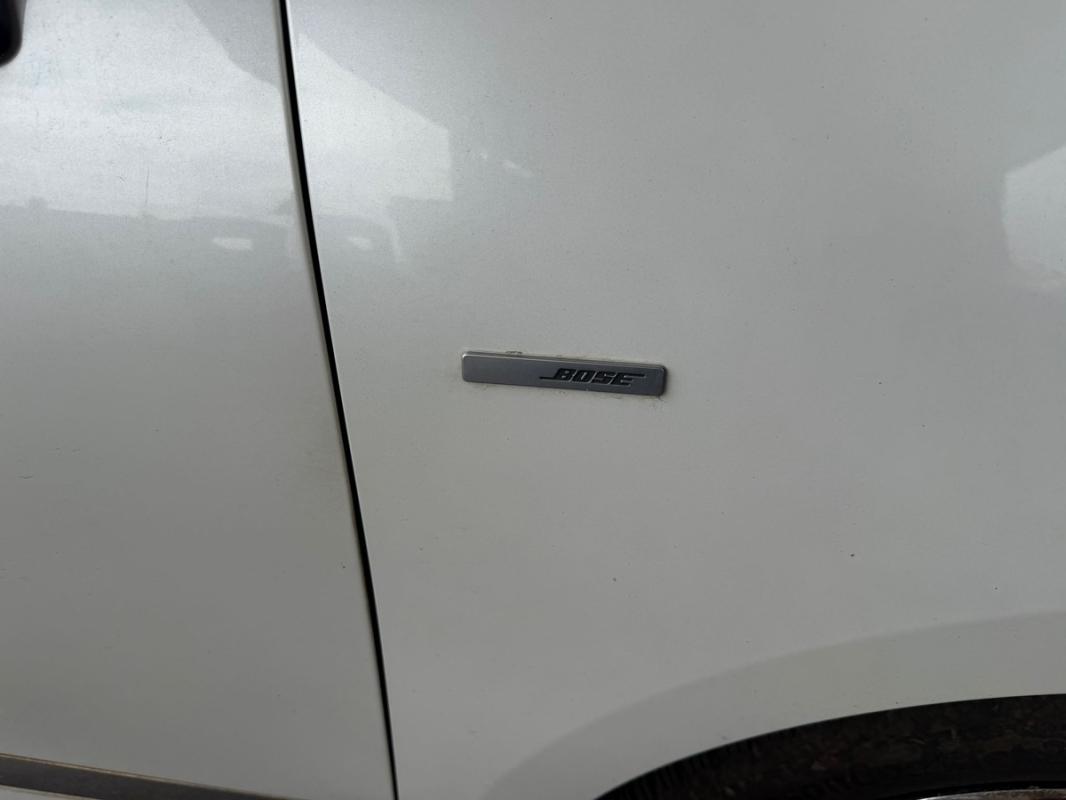 Renault Grand Scenic PHASE 3 BOSE 1ERE MAIN SUIVI CHAINE DISTRIBUTION GPS PAIEMENT 4 OU 10 FOIS