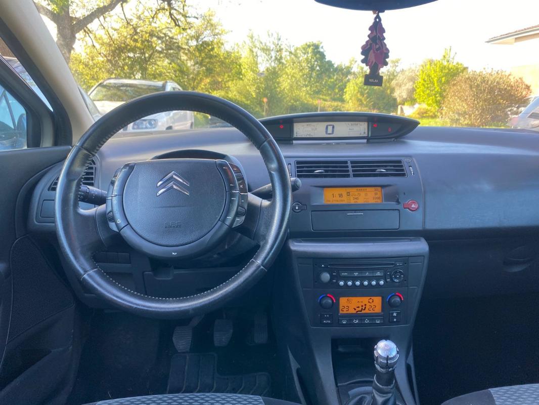 Citroen C4 Coupe HDi 110 FAP So Chic