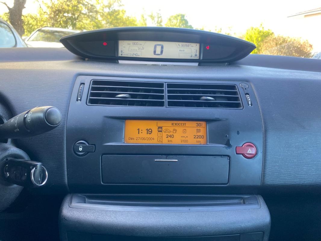 Citroen C4 Coupe HDi 110 FAP So Chic